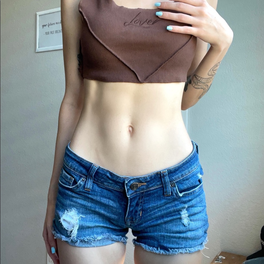 Low rise shorts from Papaya!